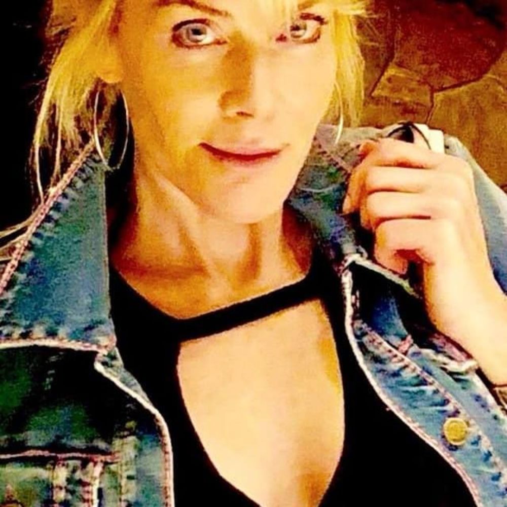 Meet your Posher, Carol